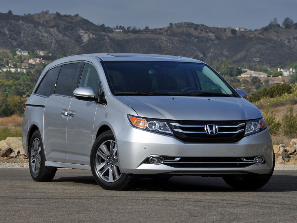 Why Your Honda Odyssey's Check Engine Light Is Flashing