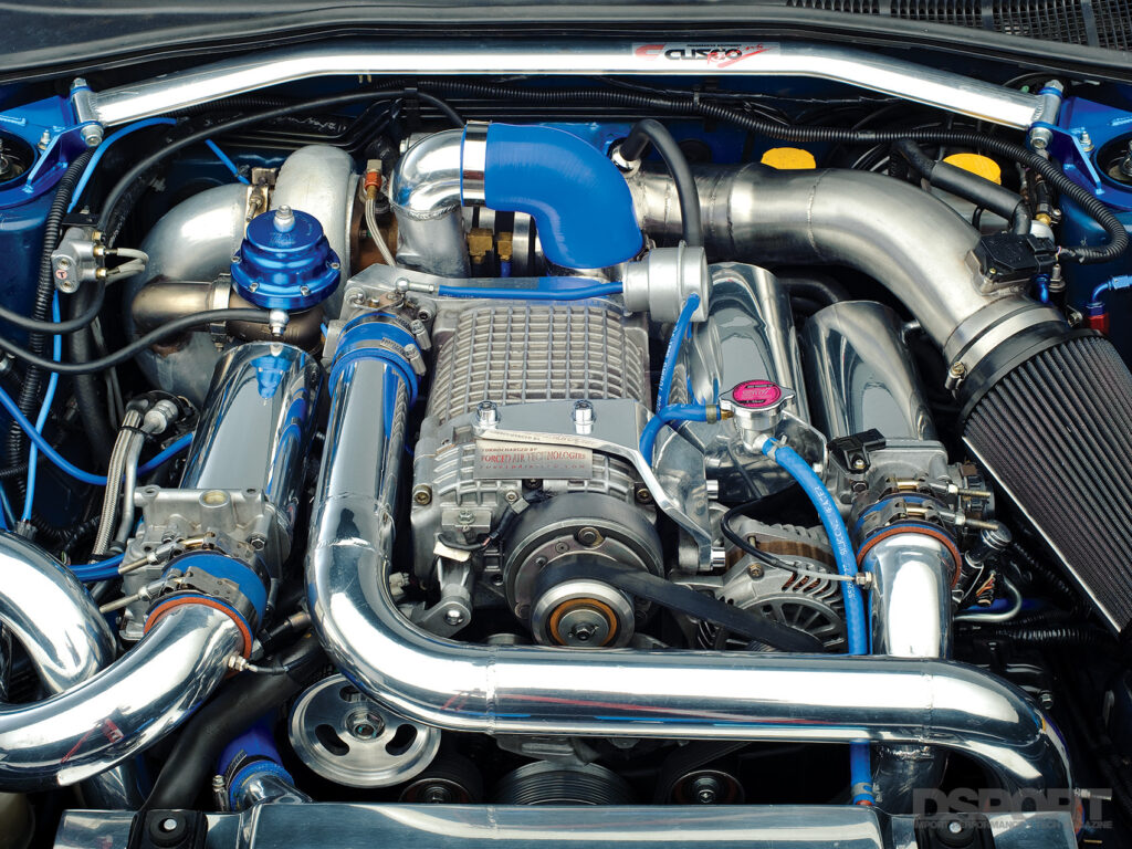 Subaru EJ257 Engine