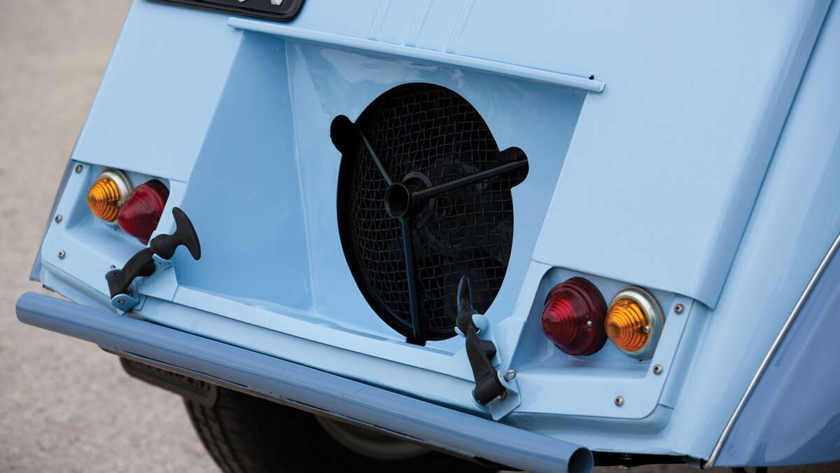 Citroen 2CV 4x4 Sahara