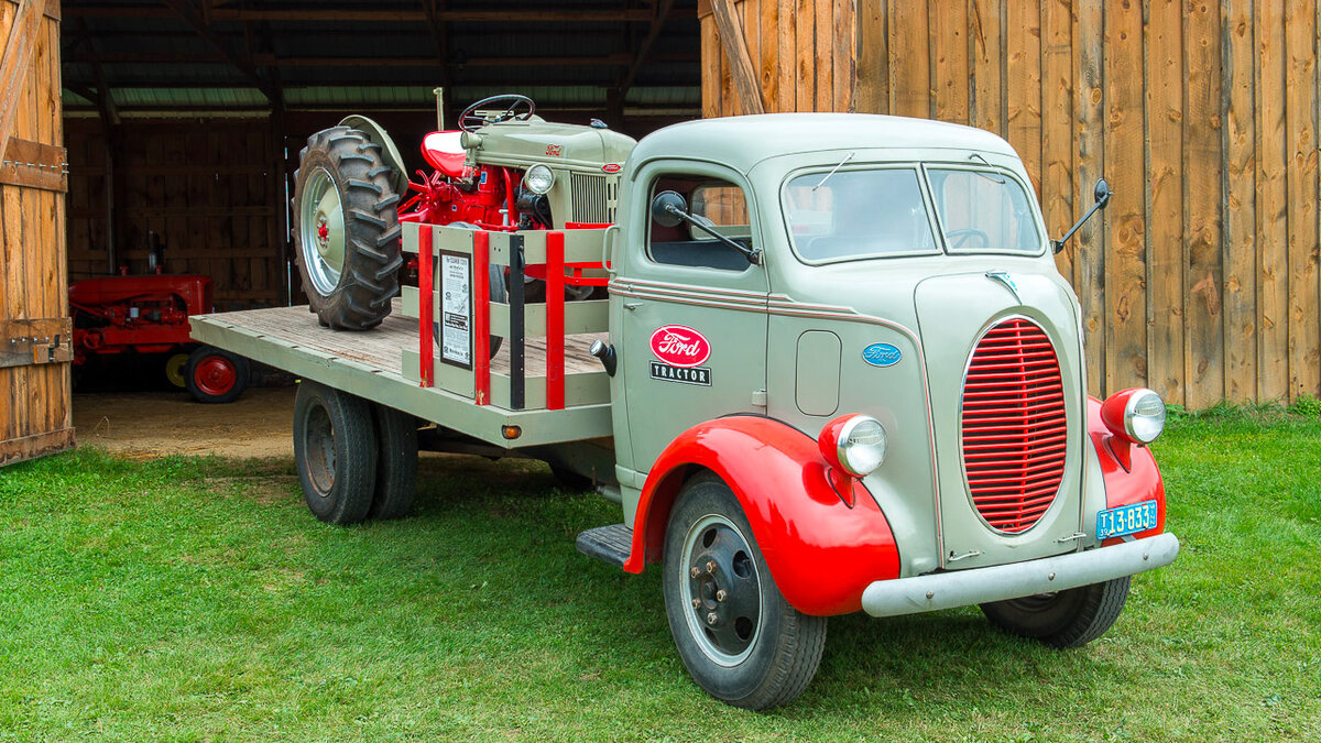 Merry-Neville Twin-Engine