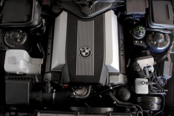 BMW М60 engine