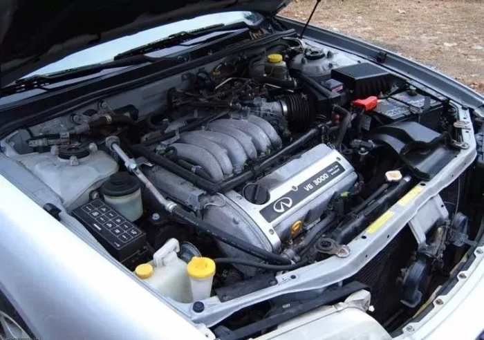 Nissan VQ30DE Engine